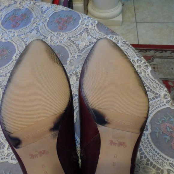 Coach Burgundy Calf Leather Ankle Boots w/ Buckle Detail Size 6M - Picture 15 of 16